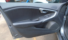 16 VOLVO V40 MK2 2.0 SE