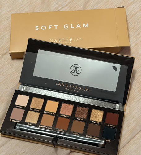 Anastasia beverly hills - anastasia,