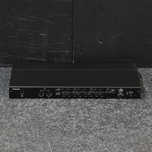 Tascam 16x08 audio - us-16x08,