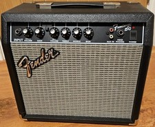 Fender Frontman 15G Guitar