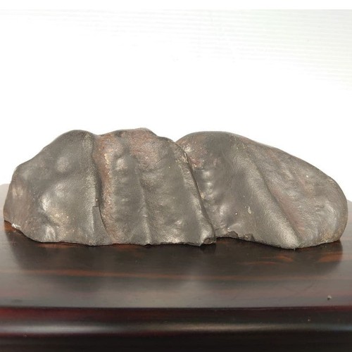 Suiseki natural stone japanese - suiseki,