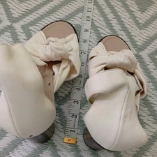 COS Women's Cream Colour Pair