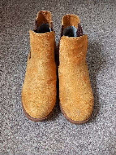 Reiker size suede chelsea - e,