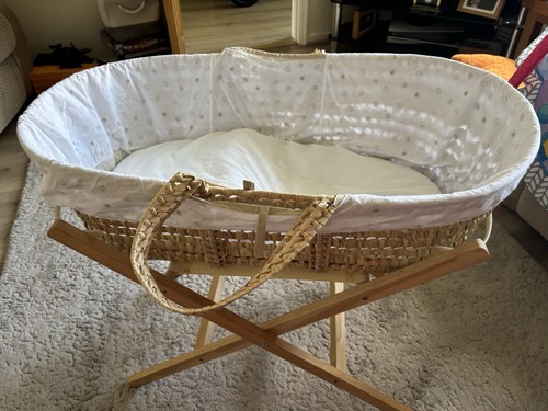 Clair lune moses basket and - clair,