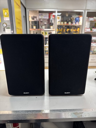 Majority d100 bookshelf - majority,