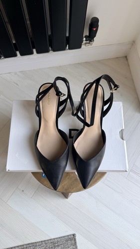 Aldo black pointed toe - black,