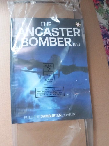 Hachette build the lancaster - build,
