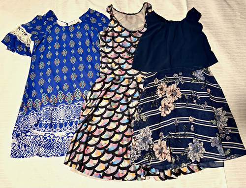 Girl dresses size lot 3 - girl’s,