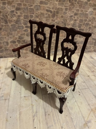 Dolls house scale - dolls, 1/12