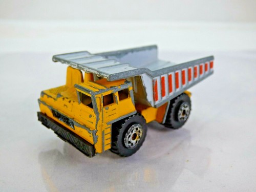 Matchbox dump truck - dump, no53