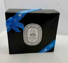 New Qatar Airways Special Edition Diptyque Autism Awareness Kit