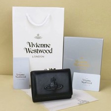 Vivienne Westwood Gamaguchi
