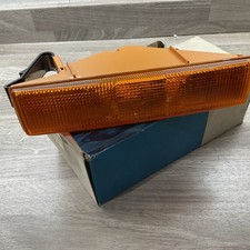 O/S RIGHT FRONT INDICATOR