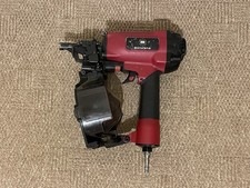Montana Pneumatic Coil Nailer
