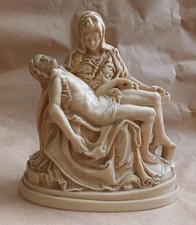 Vintage 1966 Pieta Sculpture