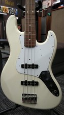FENDER JAZZ BASS Used