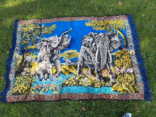 Vintage scenic woven rug - scenic,