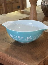 VTG Pyrex Duck Egg Gooseberry