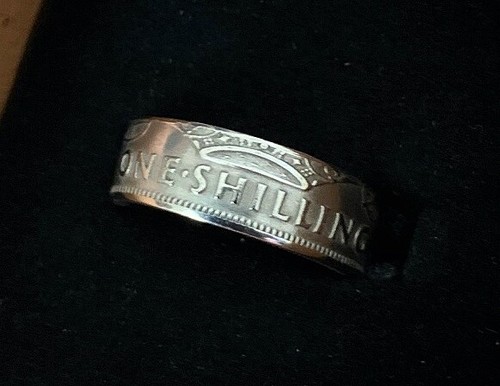 Boxed silver coin ring - silver,