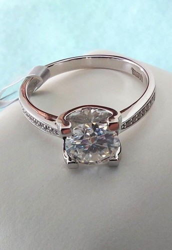 Carat moissanite gra - carat, cert