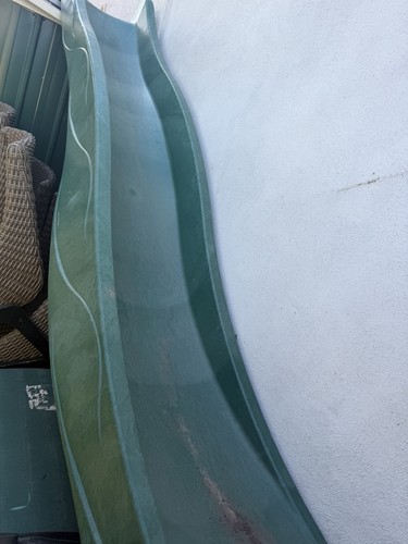 9ft green wavy slide - 9ft,