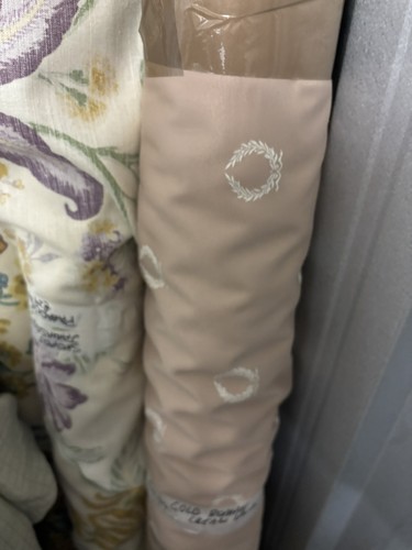 Gold damask roman laurel - roman,