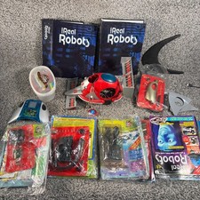 Real Robots Cybot & Tom Parts Bundle with Magazines and Components Bundle