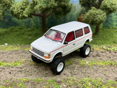 1989 plymouth voyager minivan - 1989,