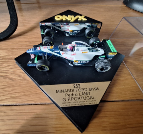 Onyx diecast f1 minardi - onyx, 1:43