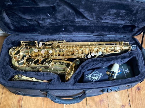 Alto saxophone selmer super - alto,