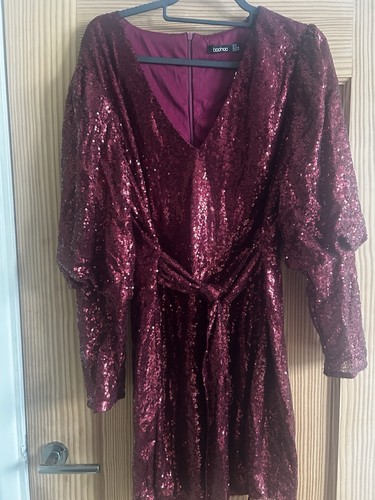 Beautiful burgundy sequins - beautiful,