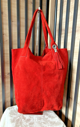 Women beautiful red real - beautiful,