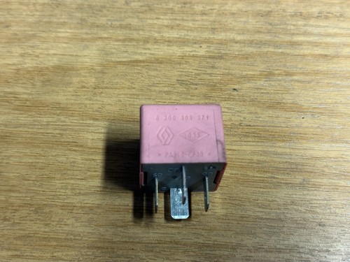 Renault trafic pin multi use - trafic, 4-pin