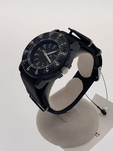 Traser mil 46374f quartz - traser,