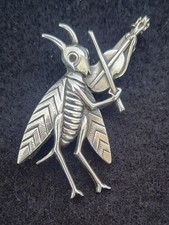 Vintage Silver Grasshopper Cricket Playing Violin Pin Brooch Insect Musician