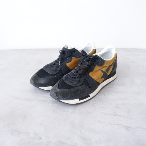 Golden goose running sneakers - golden,