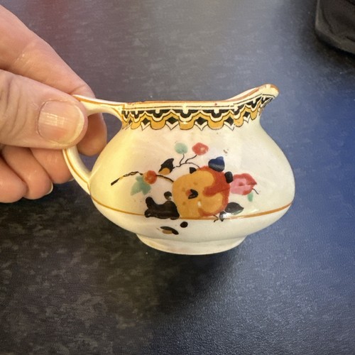 Vintage crown ducal ware - crown,