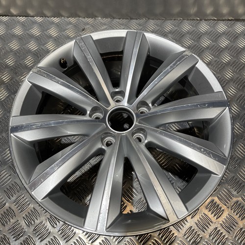 Volkswagen passat silver - volkswagen, 17''