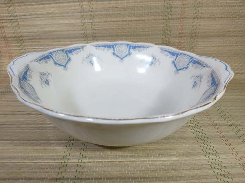 Vintage 1940s creampetal - vintage,