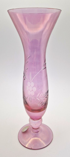 Unmarked pink glass trumpet - pink,