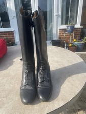 Nearly New Mark Todd Leather