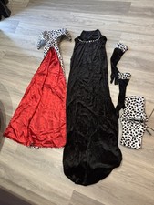 Brand new Disney cruella play