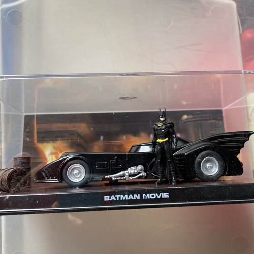 2000 comics batmobile - comics,