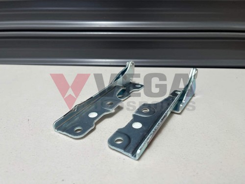 Bonnet hinge set - bonnet,