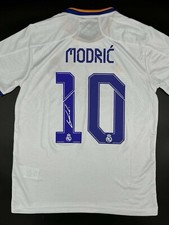 Luke Modric Signed ‘official