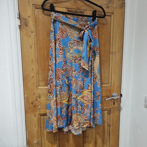 Zara paisley print skirt size - paisley,
