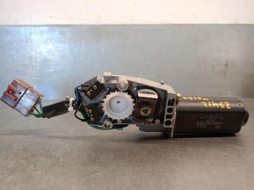 8331000371 sunroof electric