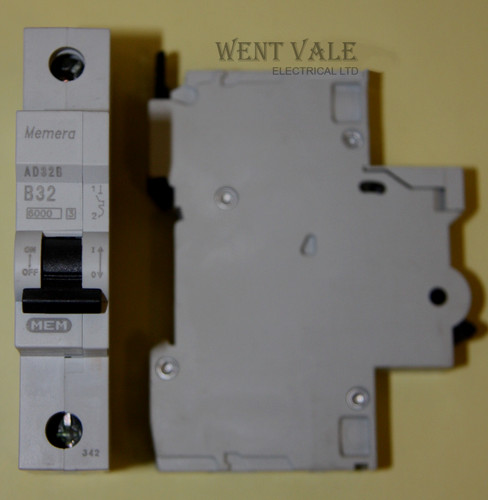 Mem memera ad32b - -, 32a