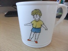 ROYAL WORCESTER TUESDAY'S CHILD DAYS OF THE WEEK BIRTHDAY MUG FINE BONE CHINA