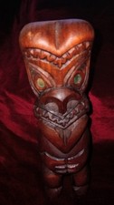 VINTAGE CARVED WOODEN NEW